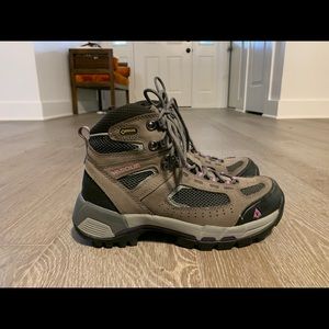 EUC Vasque hiking boots